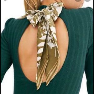 Free People Party in the back top